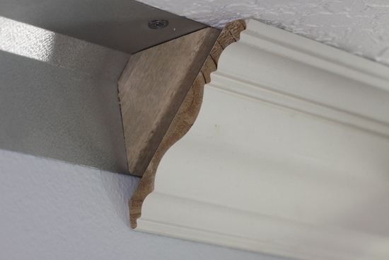 Crown molding outlet sanding block